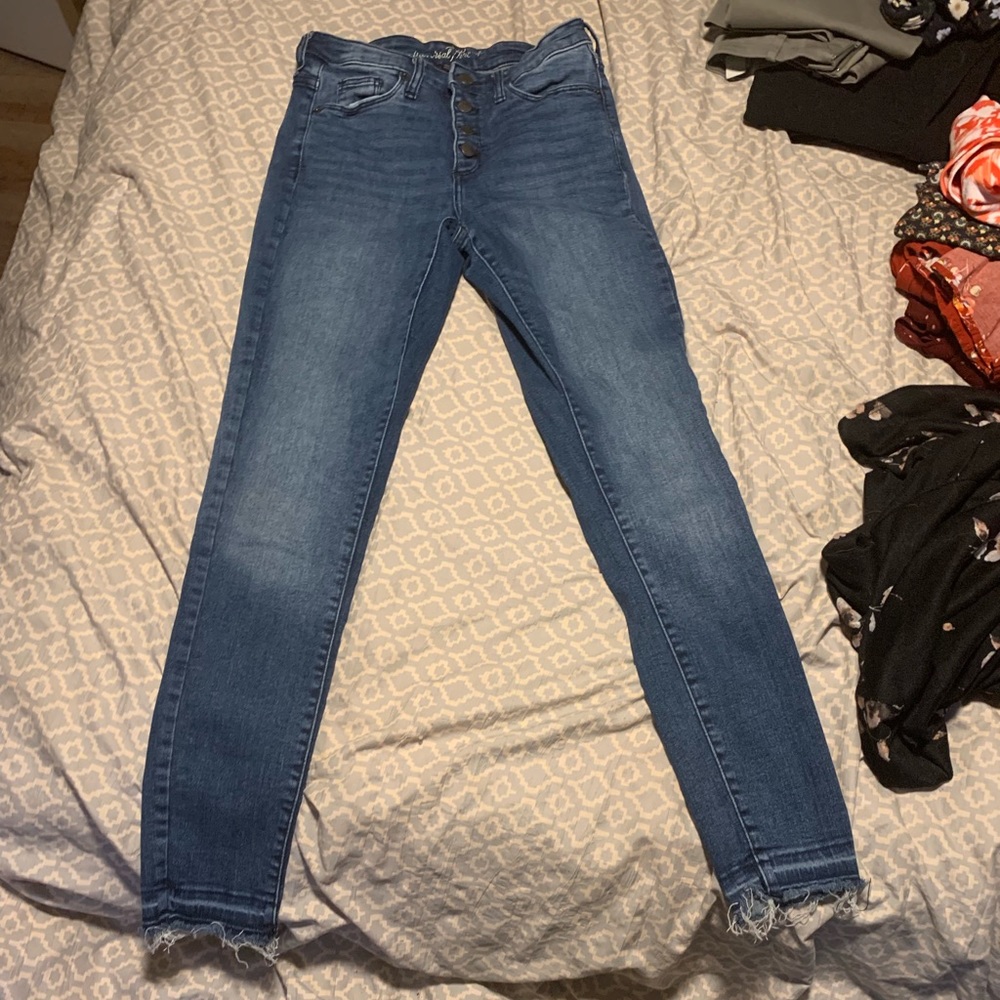 Hi-waist skinny jeans